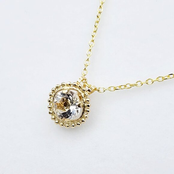 10K Yellow Gold Genuine White Topaz 6x6mm (0.75ct) Pendant - Picture 4 of 7